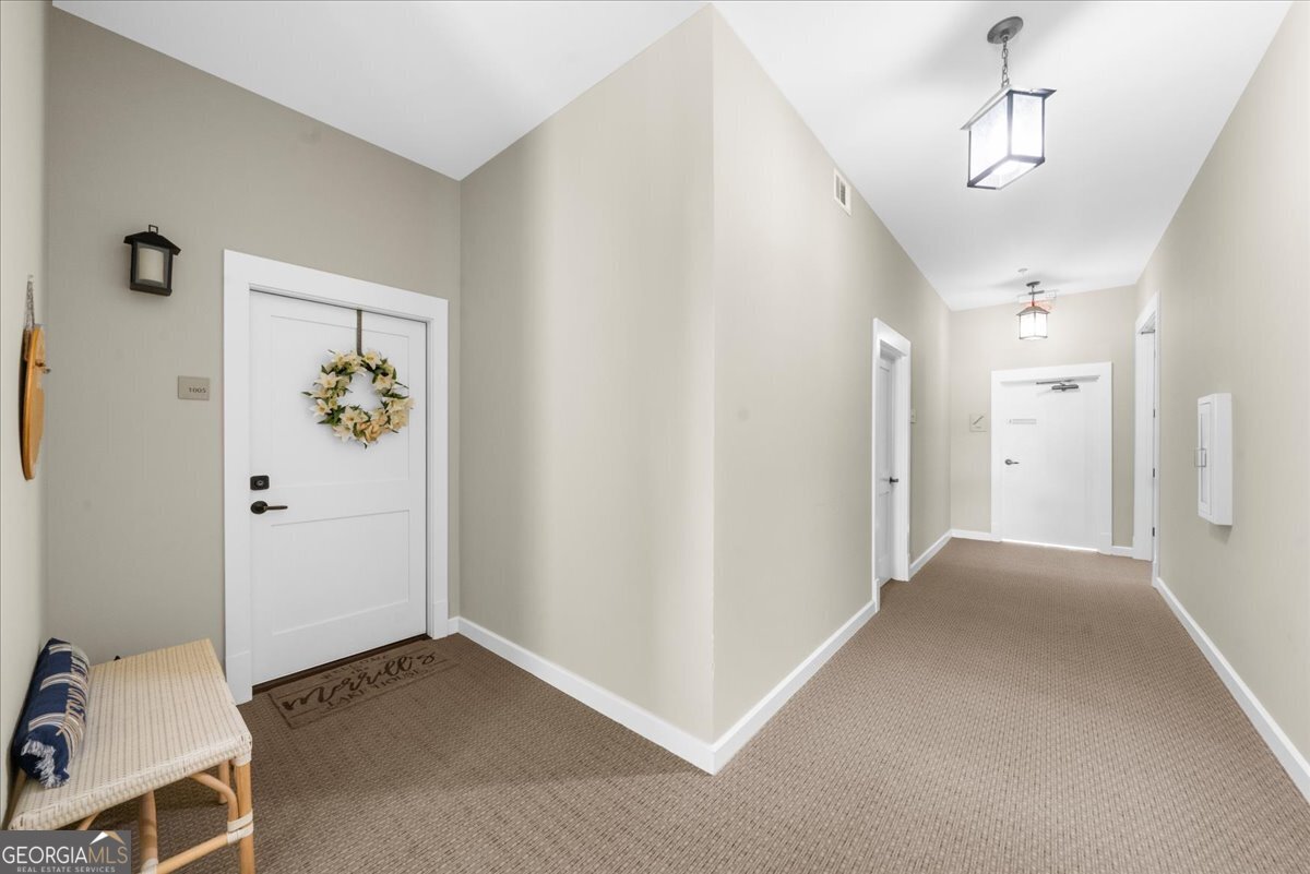 101 South Bay RD 1005