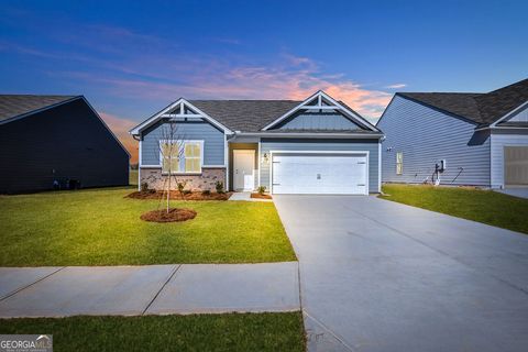 Photo of 167 Sweet Water Lane, Rome, GA 30161 (MLS # 10704166)