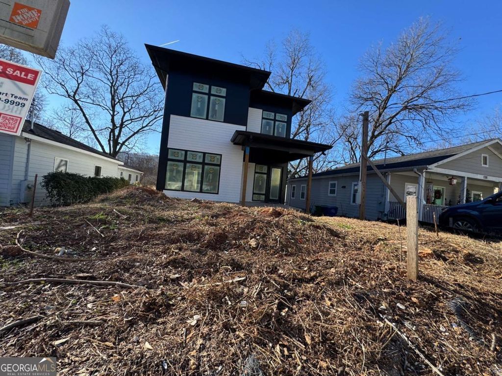 Photo of 195 Haygood Avenue SE, Atlanta, GA 30315 (MLS # 10663800)