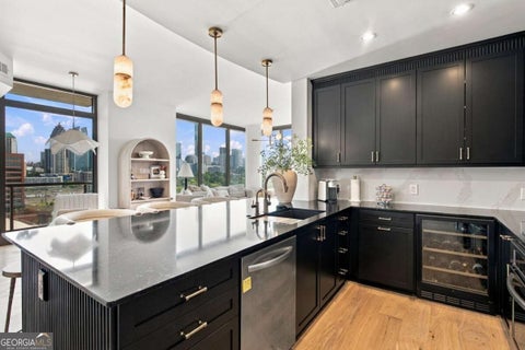 Photo of 270 17th Street NW #901, Atlanta, GA 30363 (MLS # 10856356)