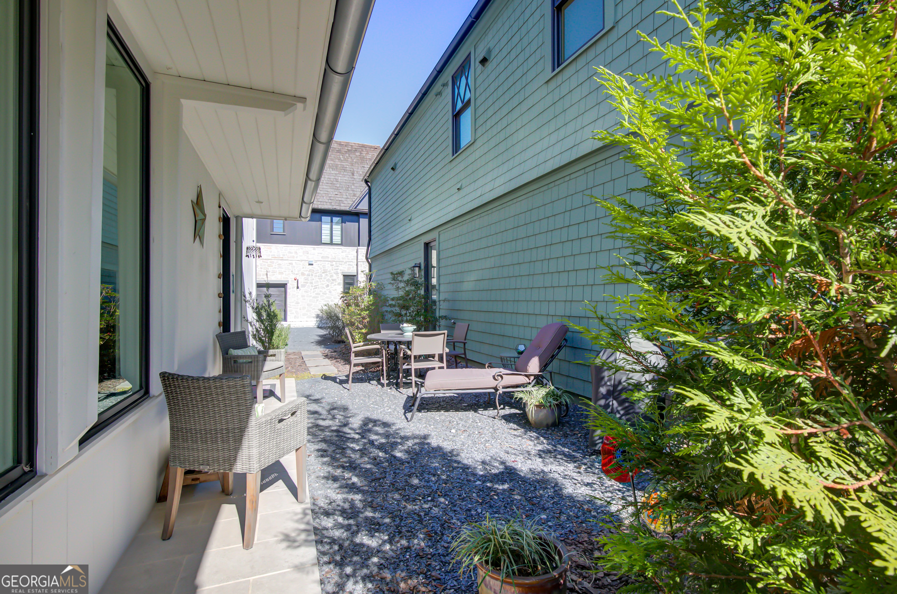 Fayetteville, Georgia 30214, United States, 2 Bedrooms Bedrooms, ,3 BathroomsBathrooms,Residential,Active,246241