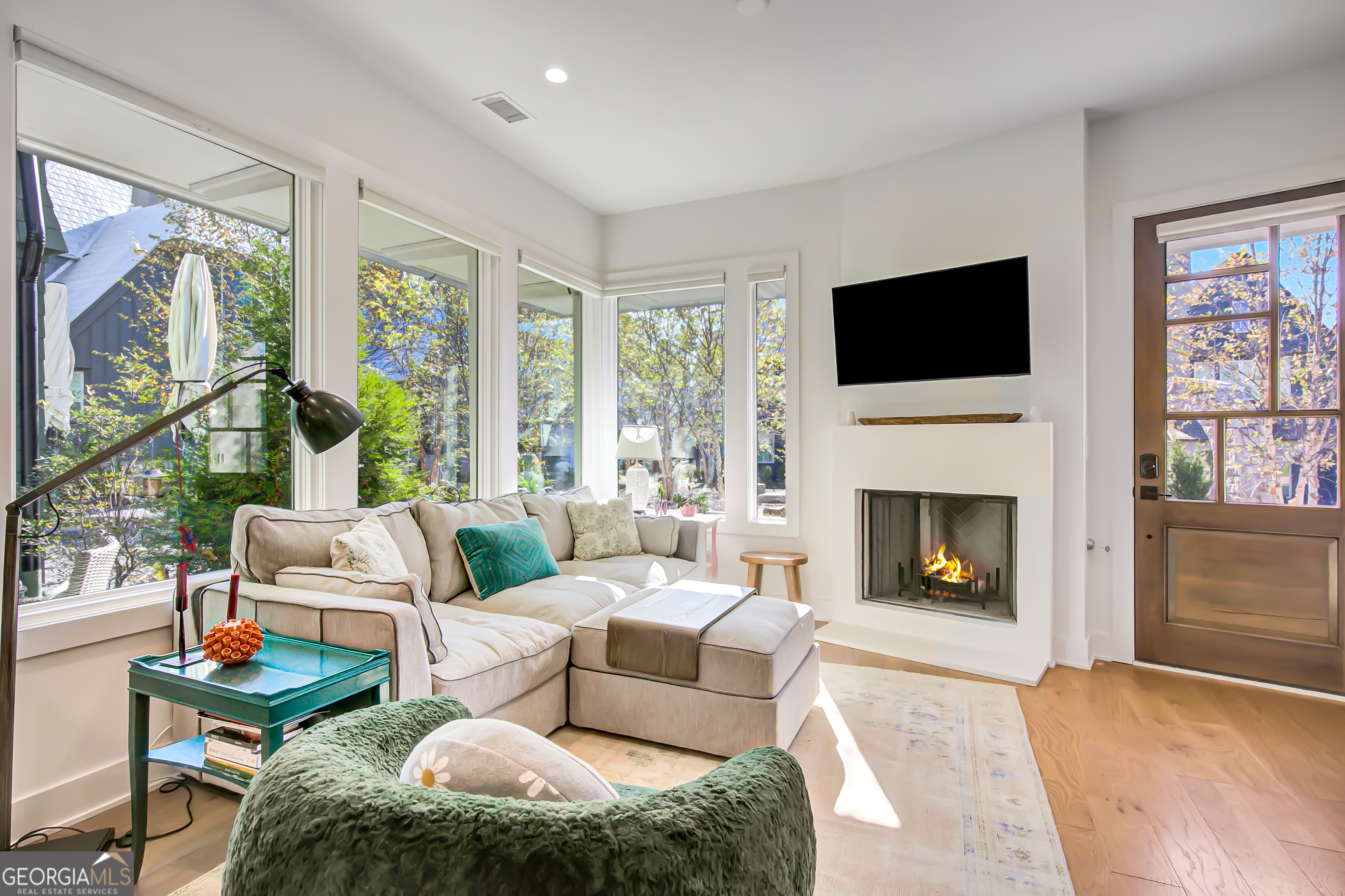 Fayetteville, Georgia 30214, United States, 2 Bedrooms Bedrooms, ,3 BathroomsBathrooms,Residential,Active,246241