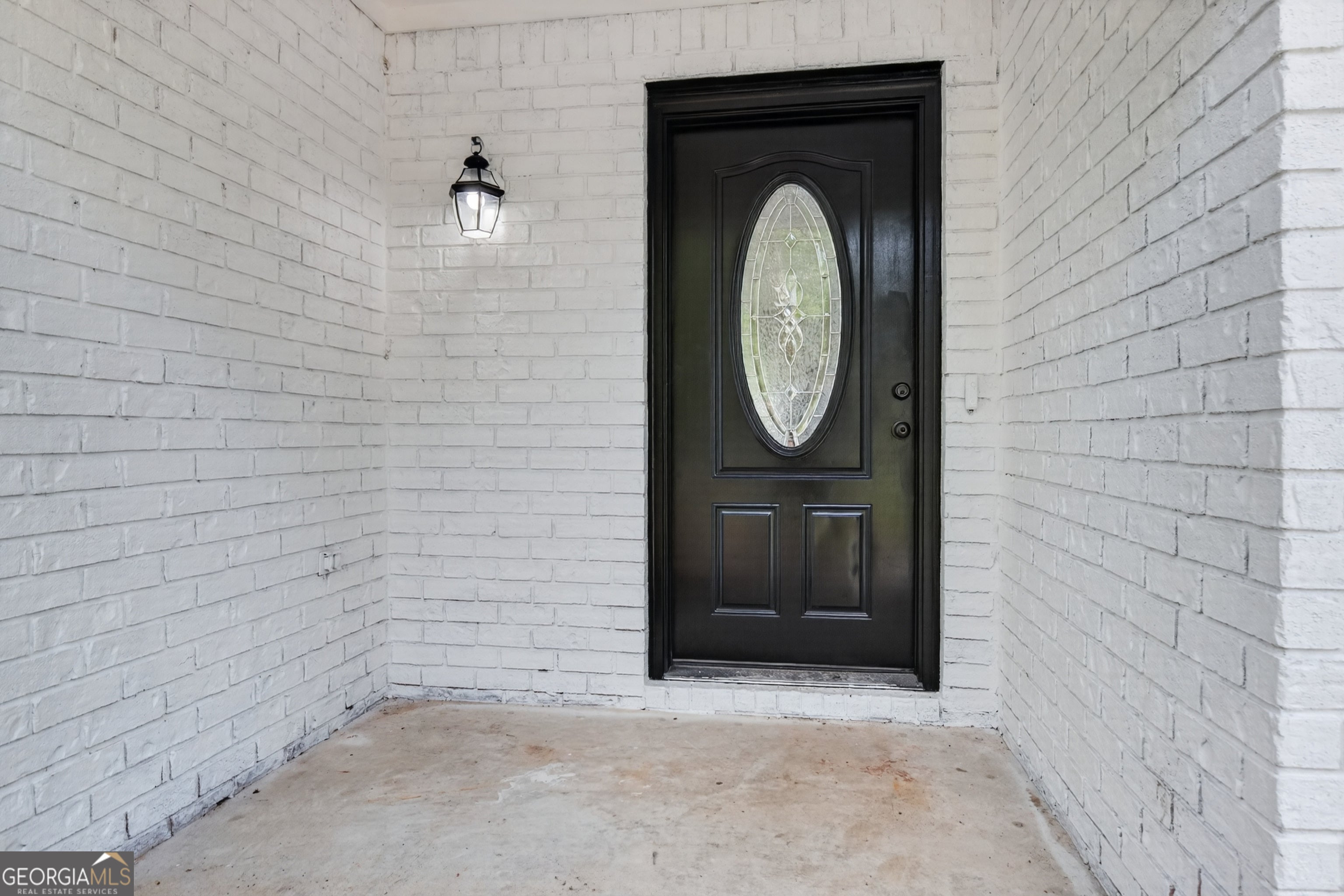 822 Lakeview CT