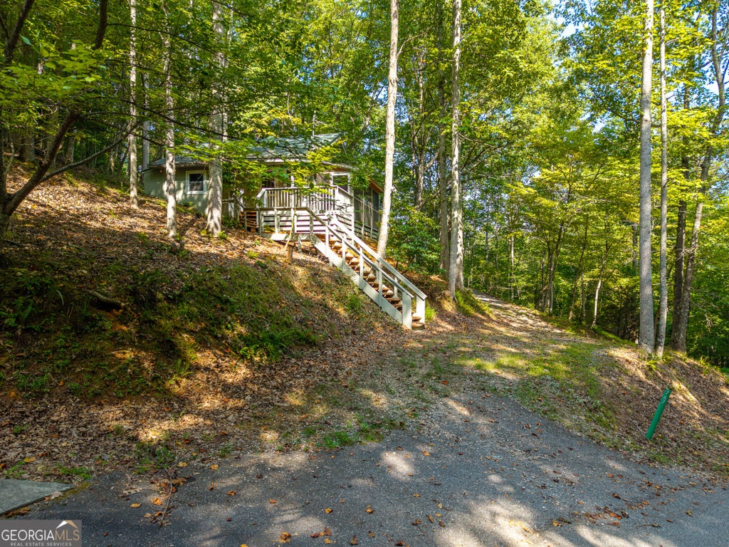 Photo of 767 Robertson Circle, Blairsville, GA 30512 (MLS # 10846887)