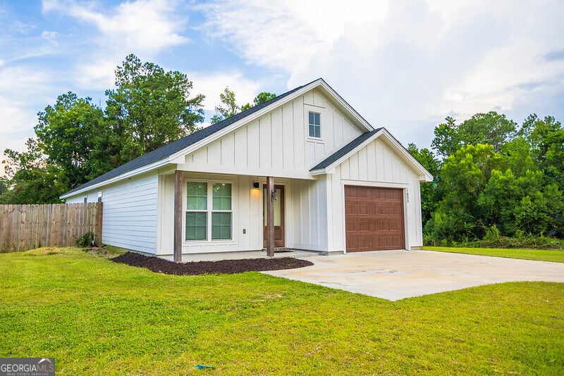 1803 Northside DR