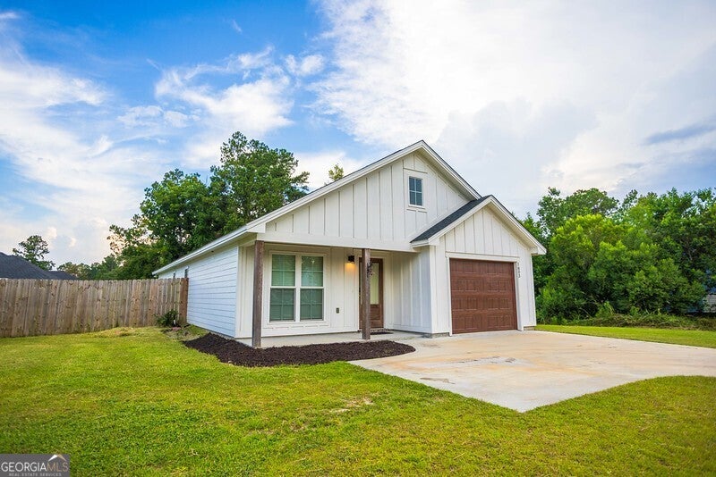 1803 Northside DR