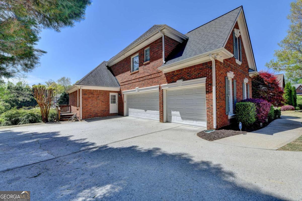 870 Longstone LNDG