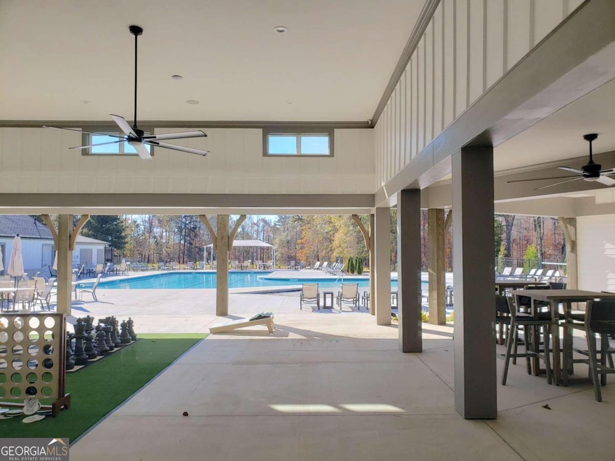 Twin Lakes - Residential