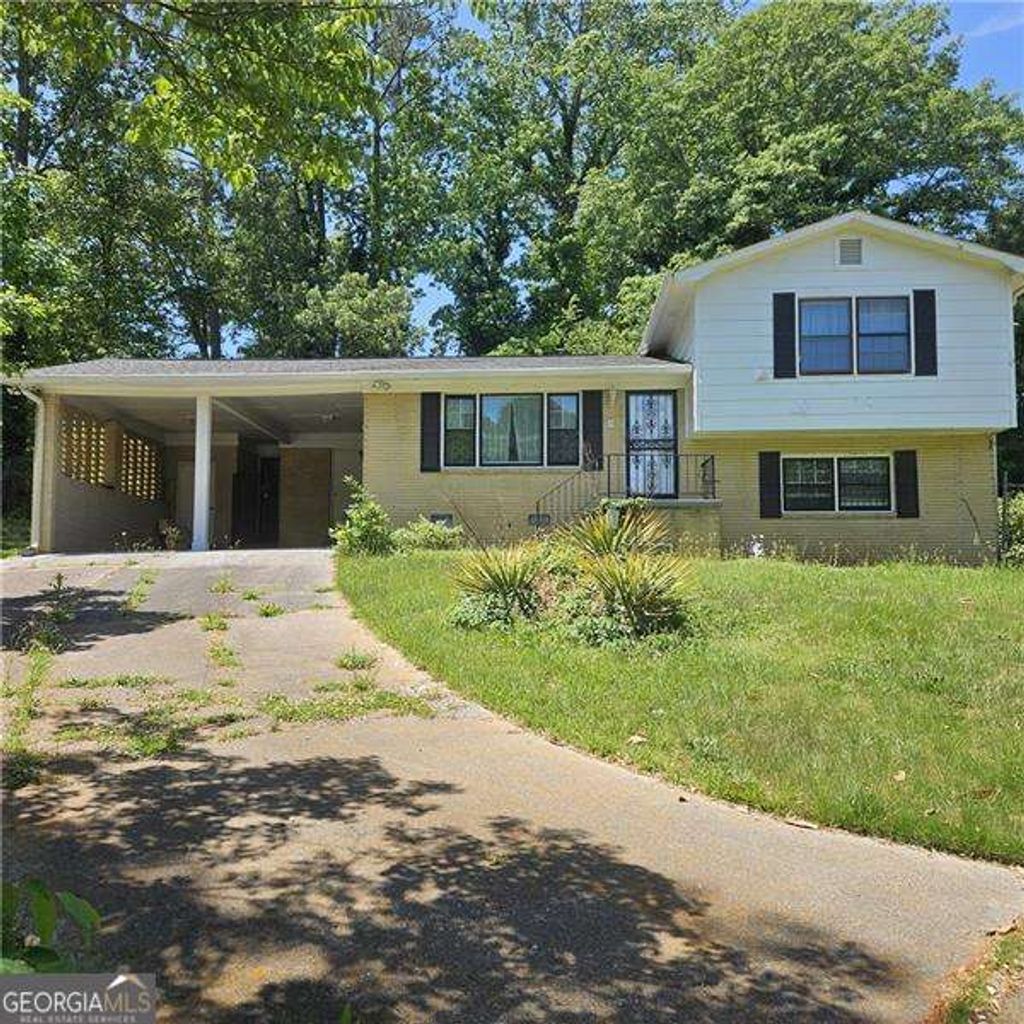 Photo of 3776 Rockport Place SW, Atlanta, GA 30331 (MLS # 10754081)