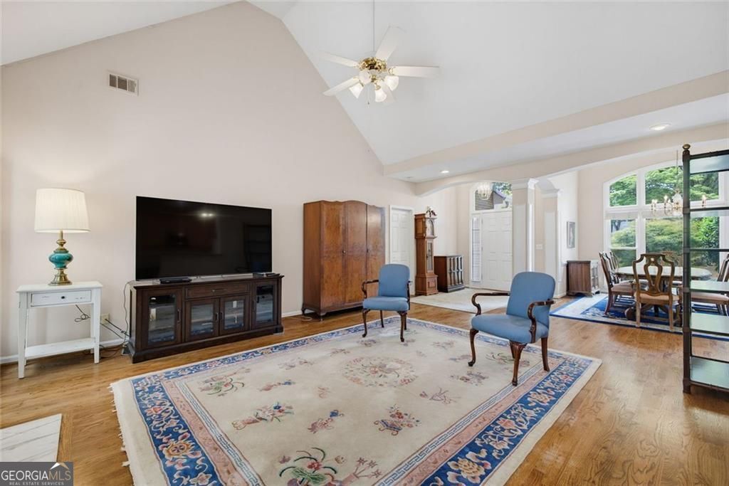 5381 Glenbrooke TRL