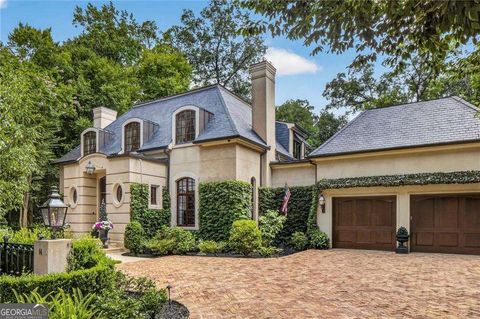 Photo of 675 W Paces Ferry #14 Road NW, Atlanta, GA 30327 (MLS # 10809059)