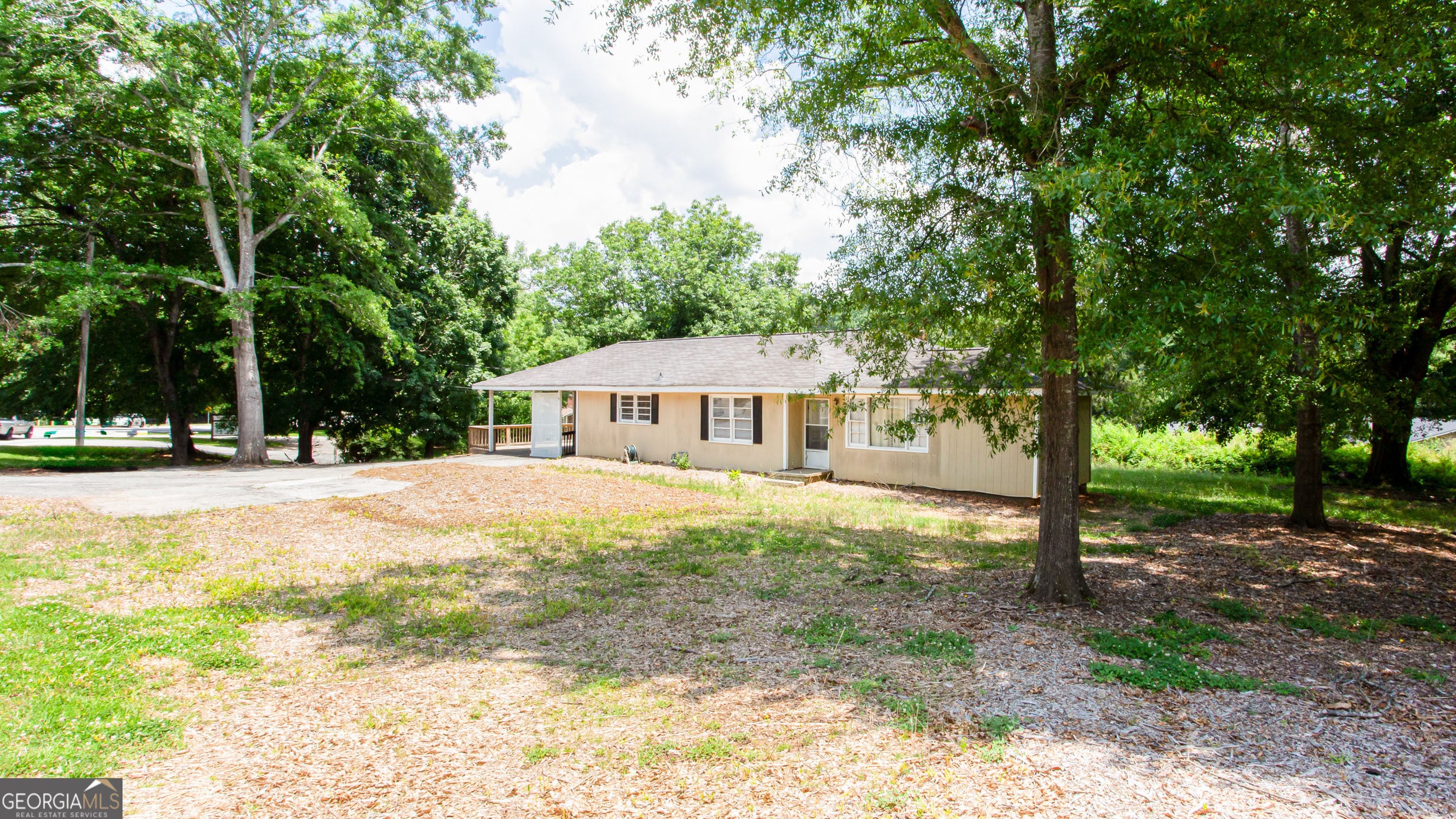 2758 Five Forks Trickum RD