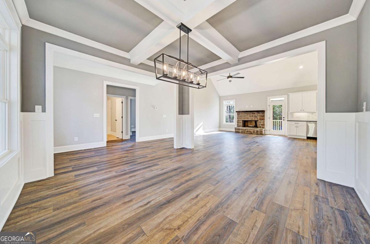 107 Bob White DR
