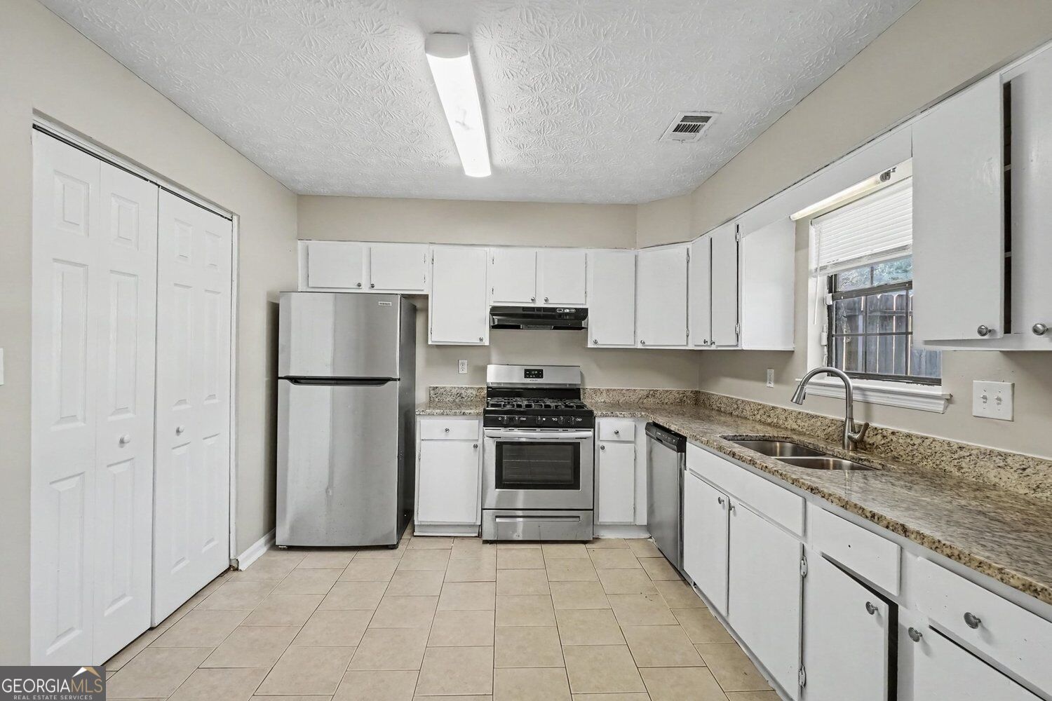 3688 Stephanie CT