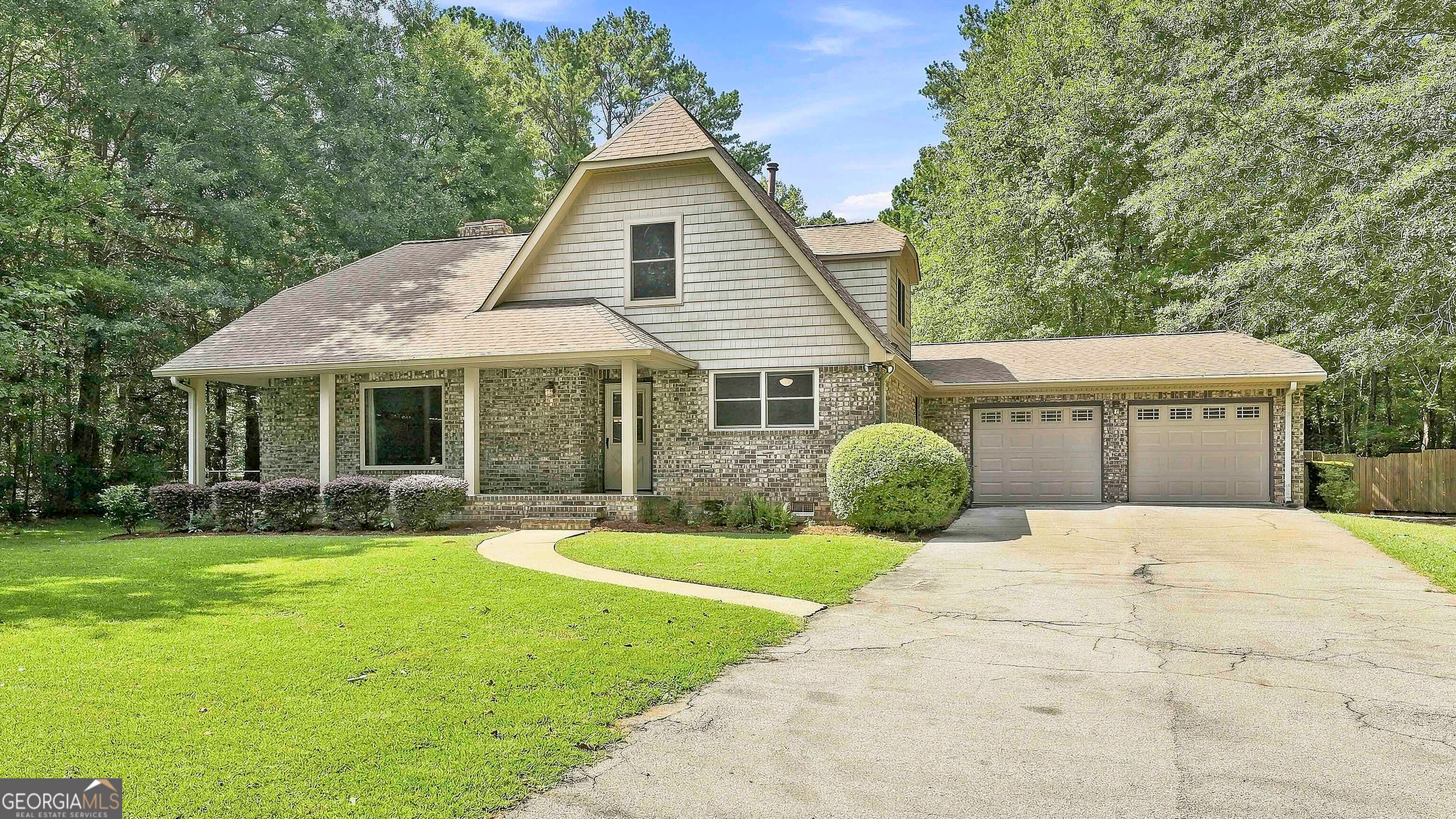 105 Hickory Place