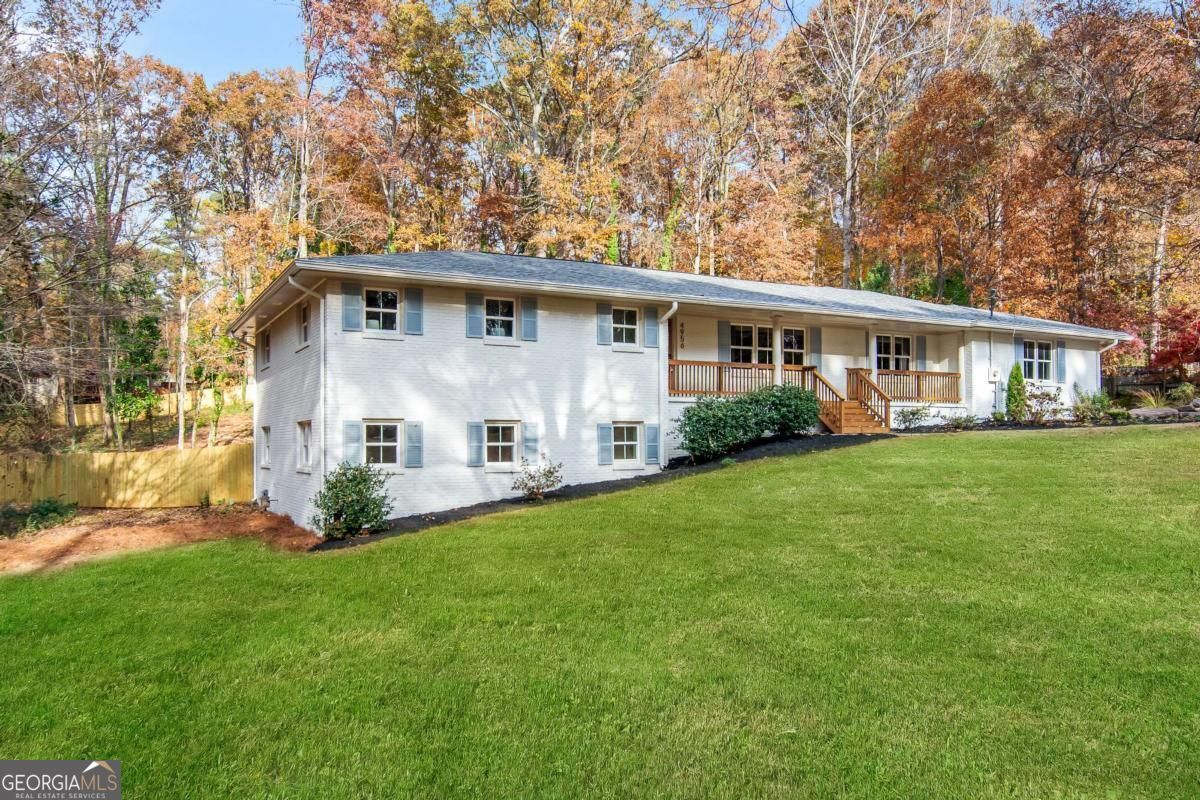 4956 Mountclaire RD