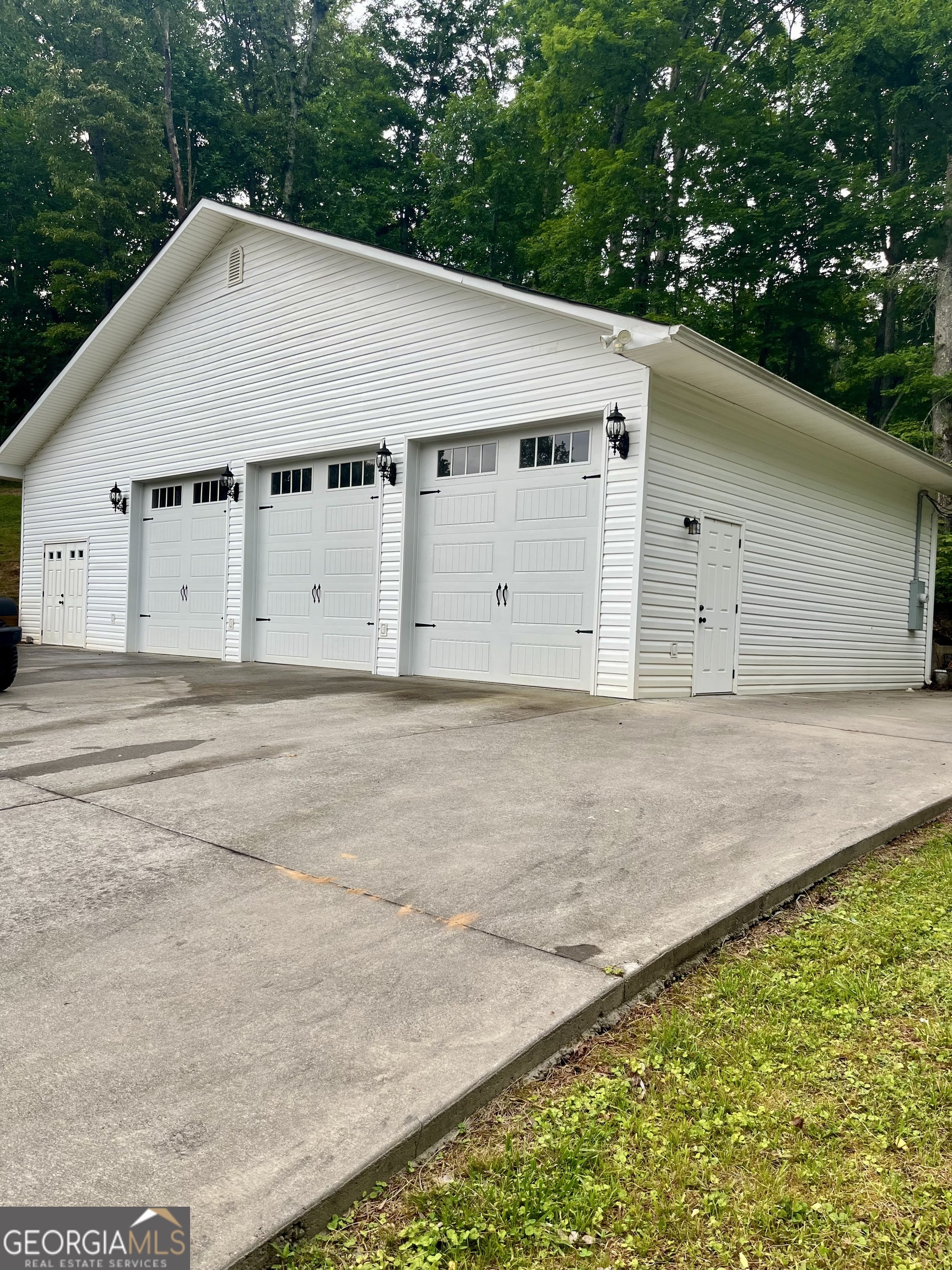 13224 Old Highway 76