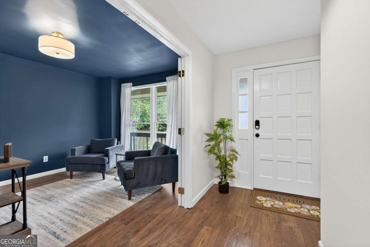 1069 Cliffridge CT SE