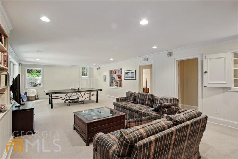 Kingswood - Residential
