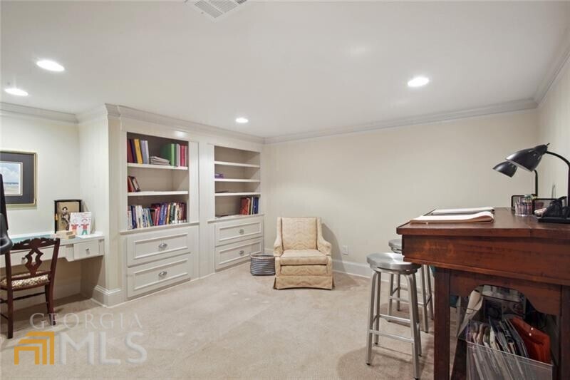 Kingswood - Residential
