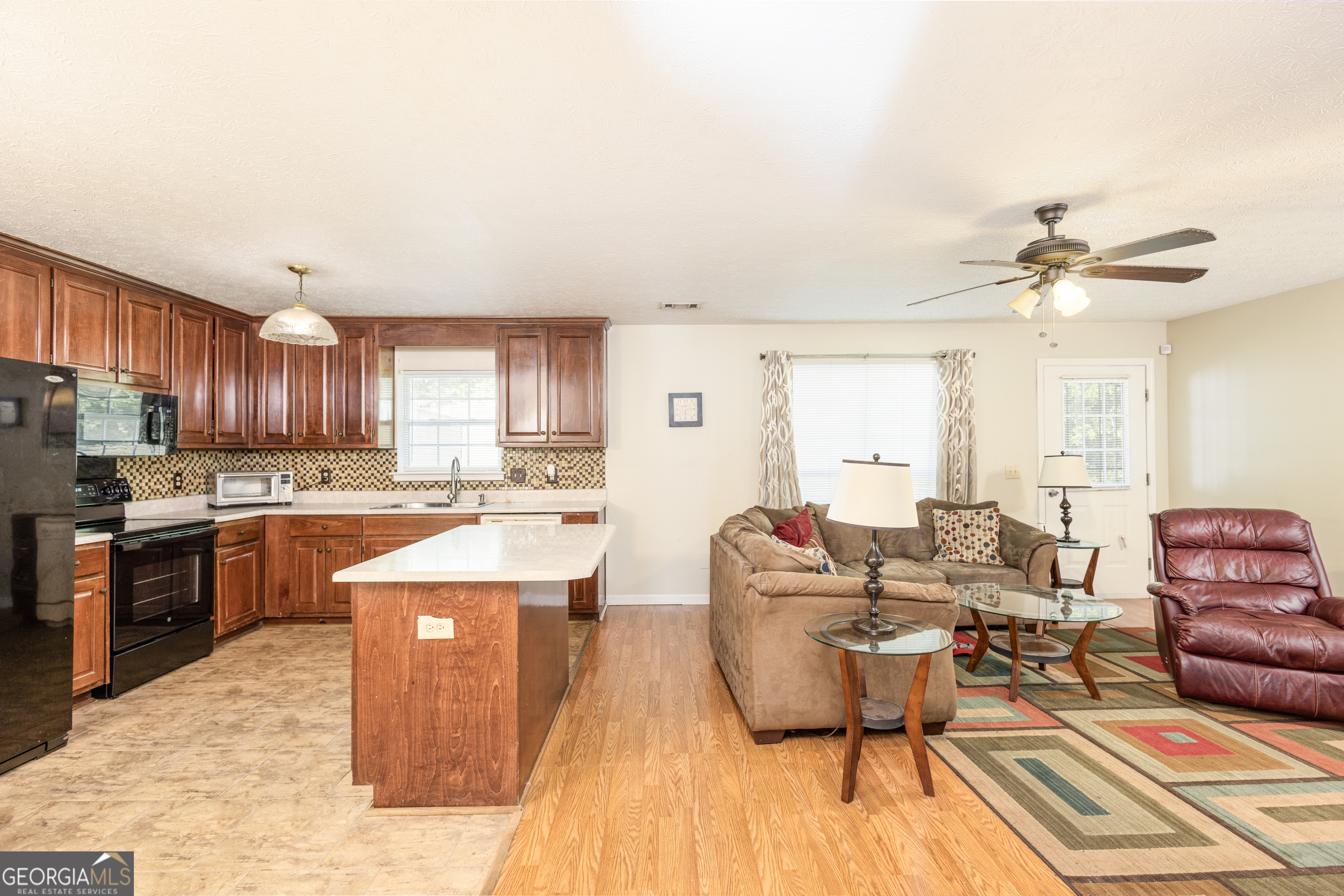 558 Wilder DR
