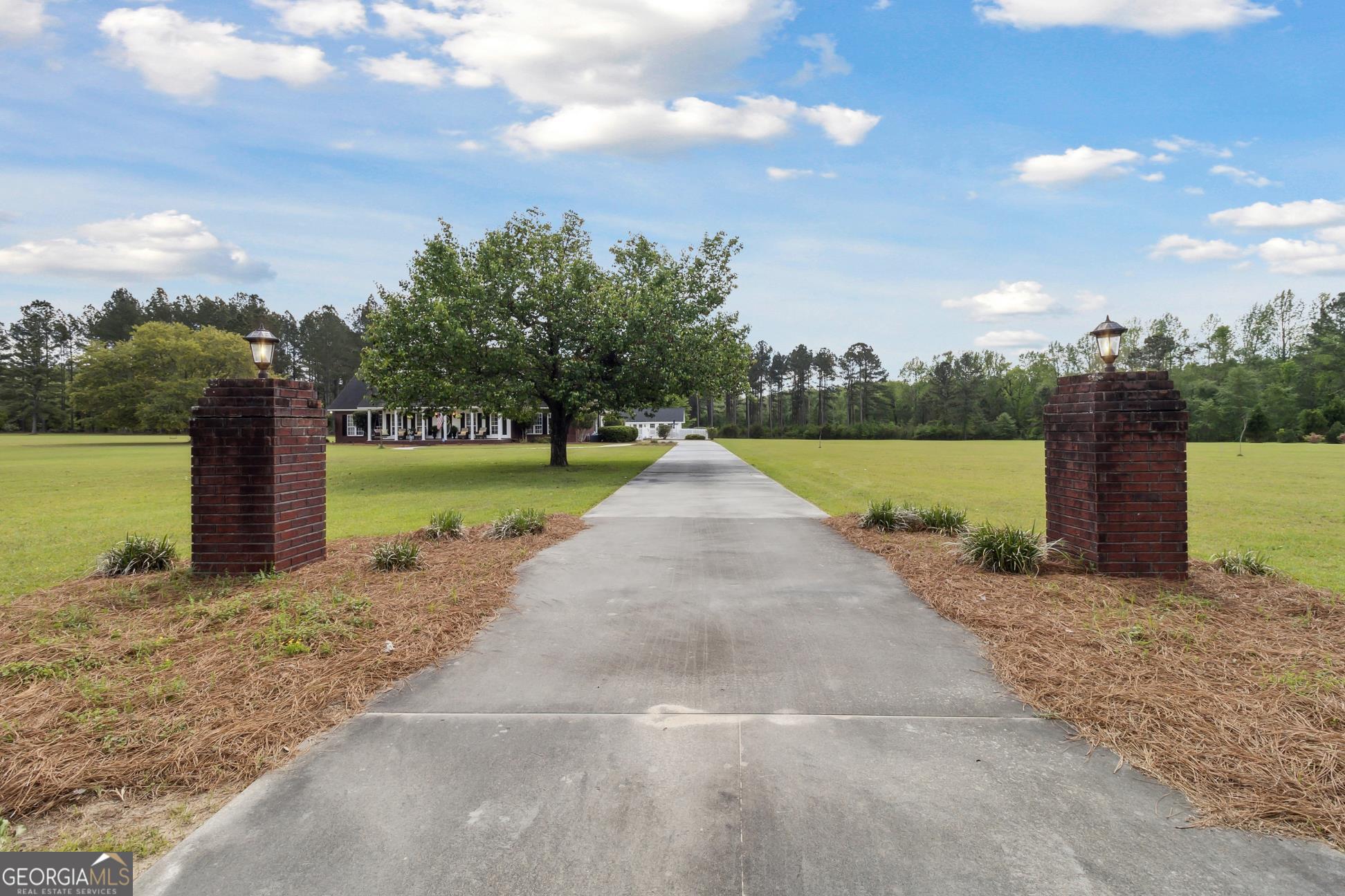 2571 Edgar Hodges RD