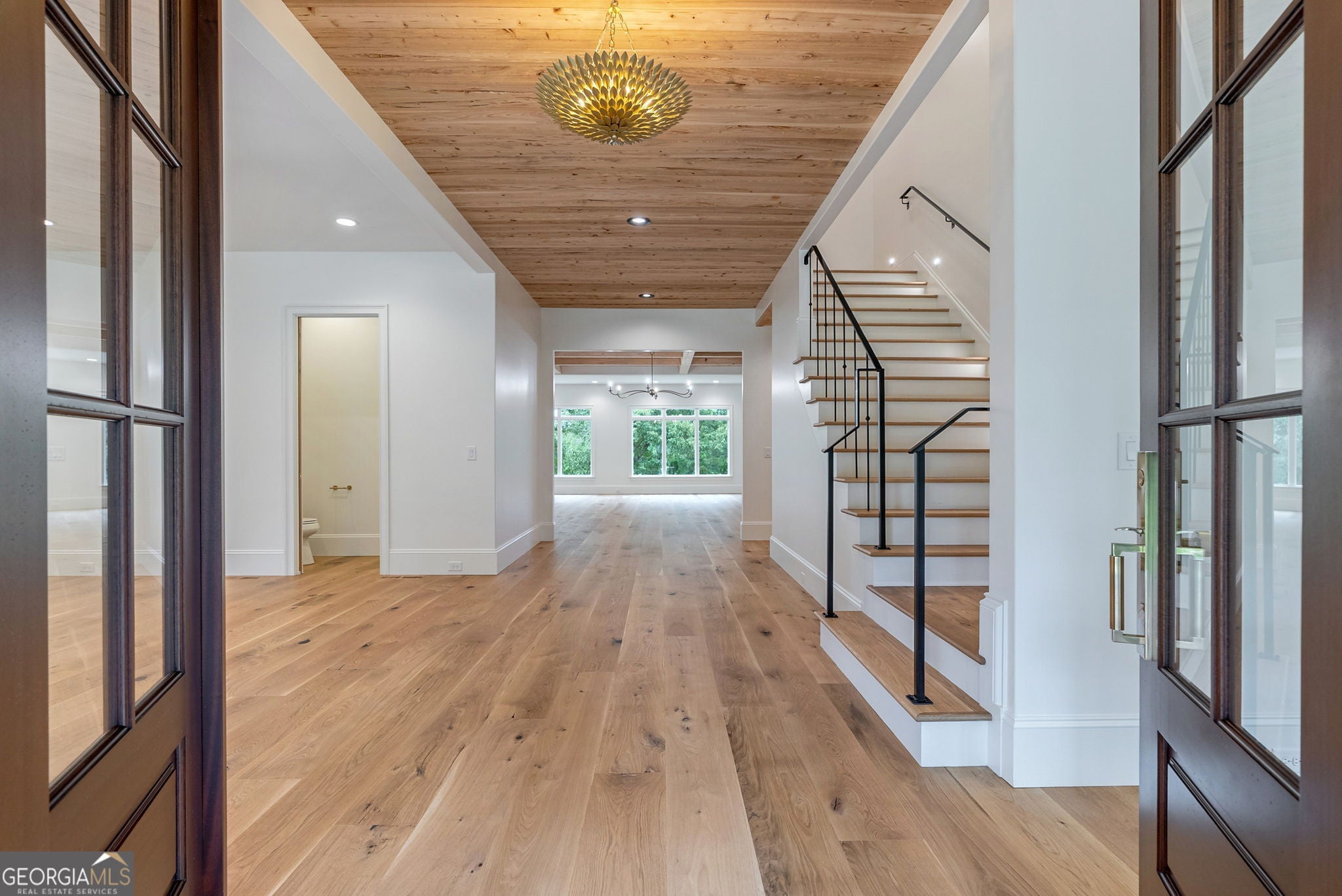 1321 Garrett RD