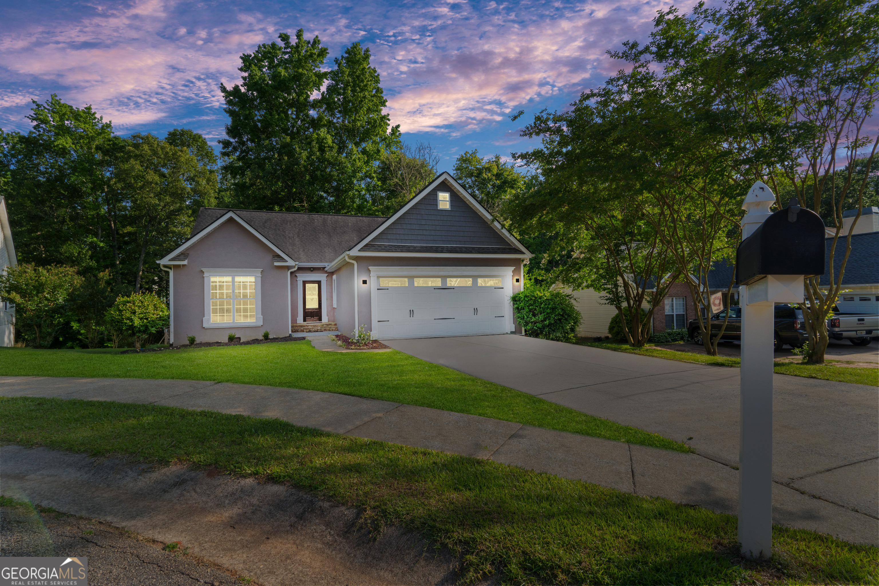 1133 Stone Brook LN