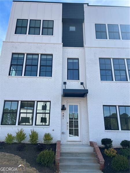 Alpharetta, Georgia 30009, United States, 4 Bedrooms Bedrooms, ,4 BathroomsBathrooms,Residential,Active,100036