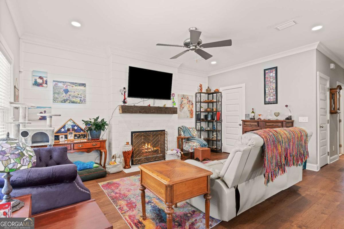 287 Villager DR