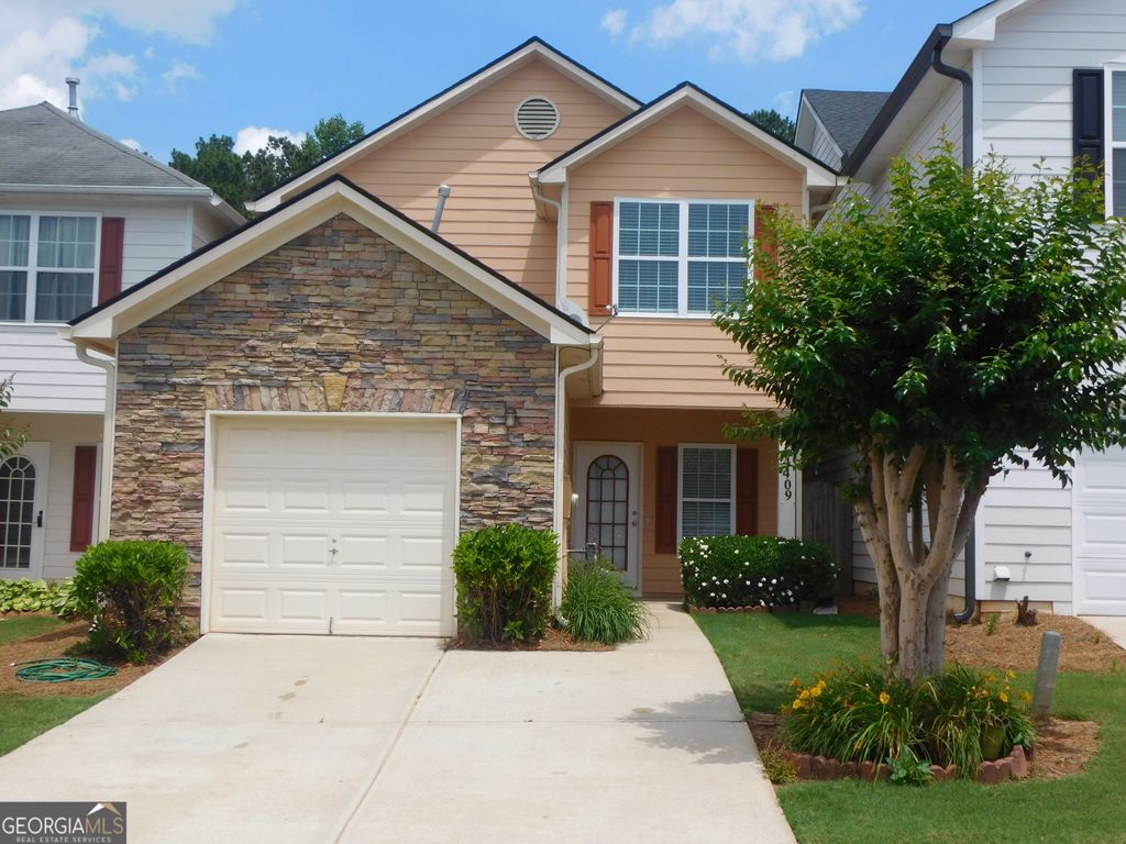Photo of 4409 Plum Frost Court, Oakwood, GA 30566 (MLS # 10740745)