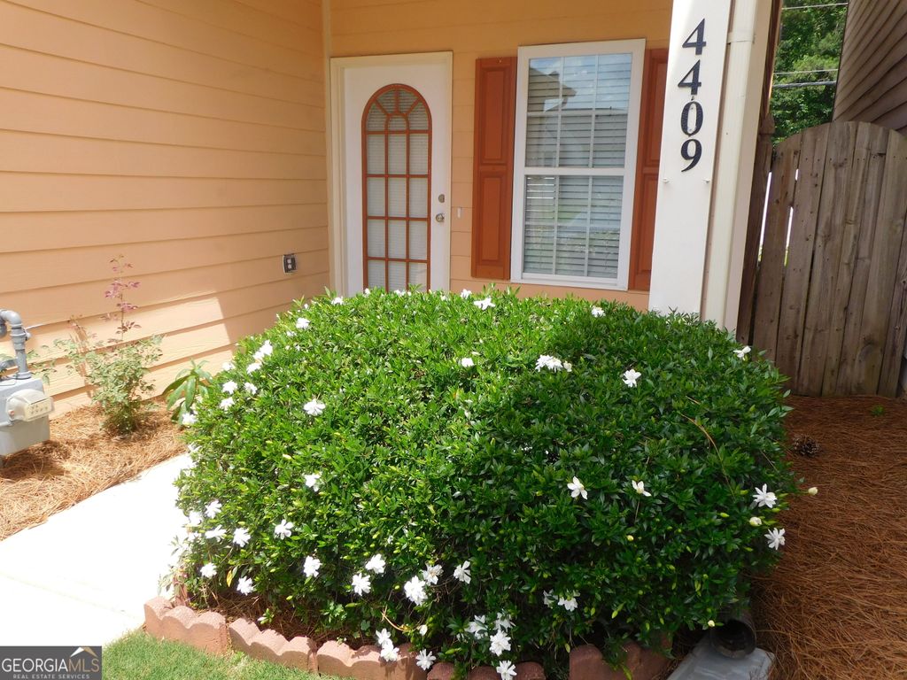 Photo of 4409 Plum Frost Court, Oakwood, GA 30566 (MLS # 10740745)