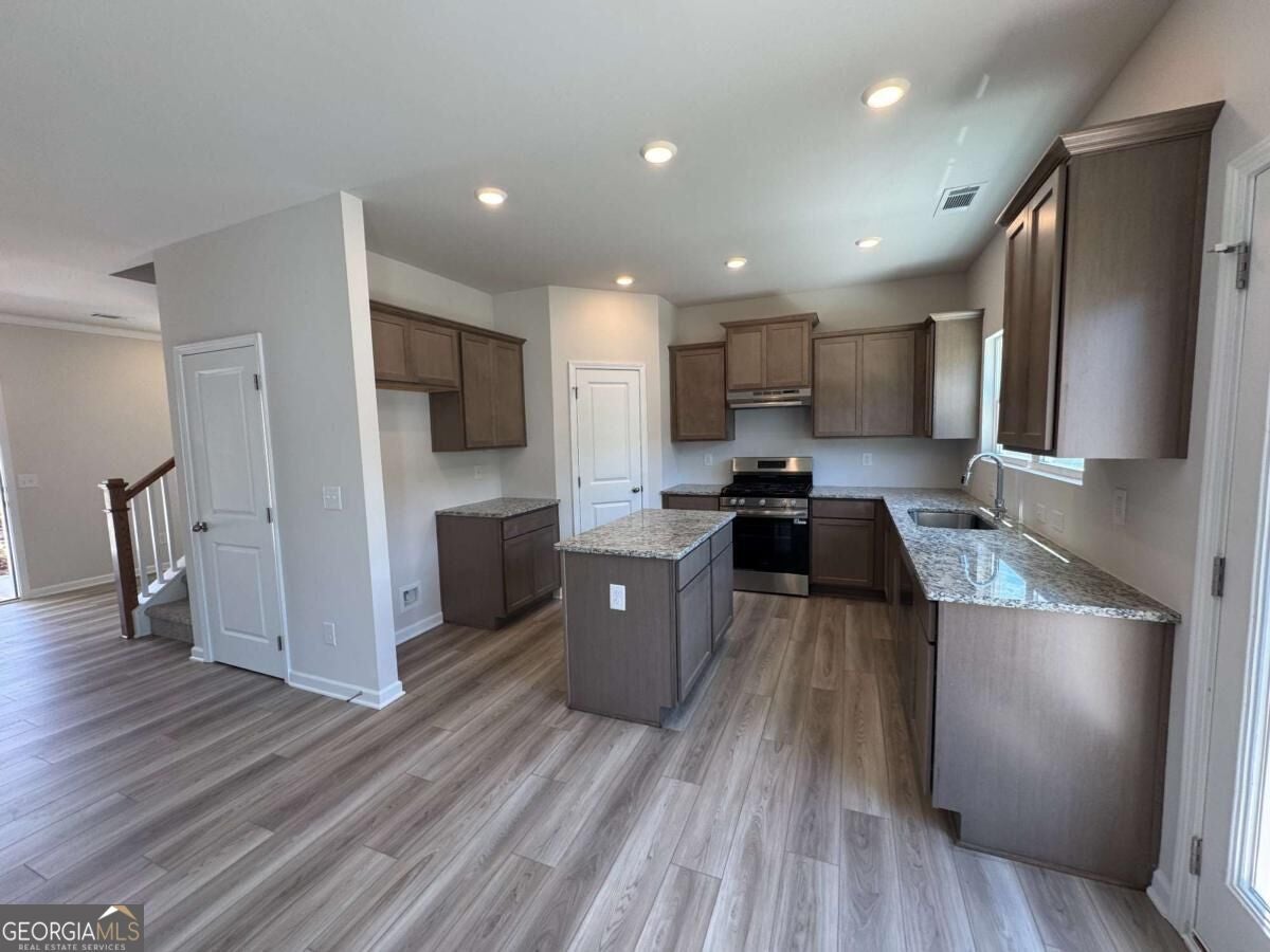 337 Bloomfield CIR