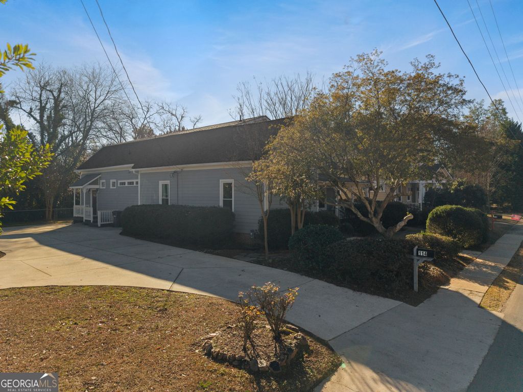 Photo of 114 Cleveland Street, McDonough, GA 30253 (MLS # 10693286)