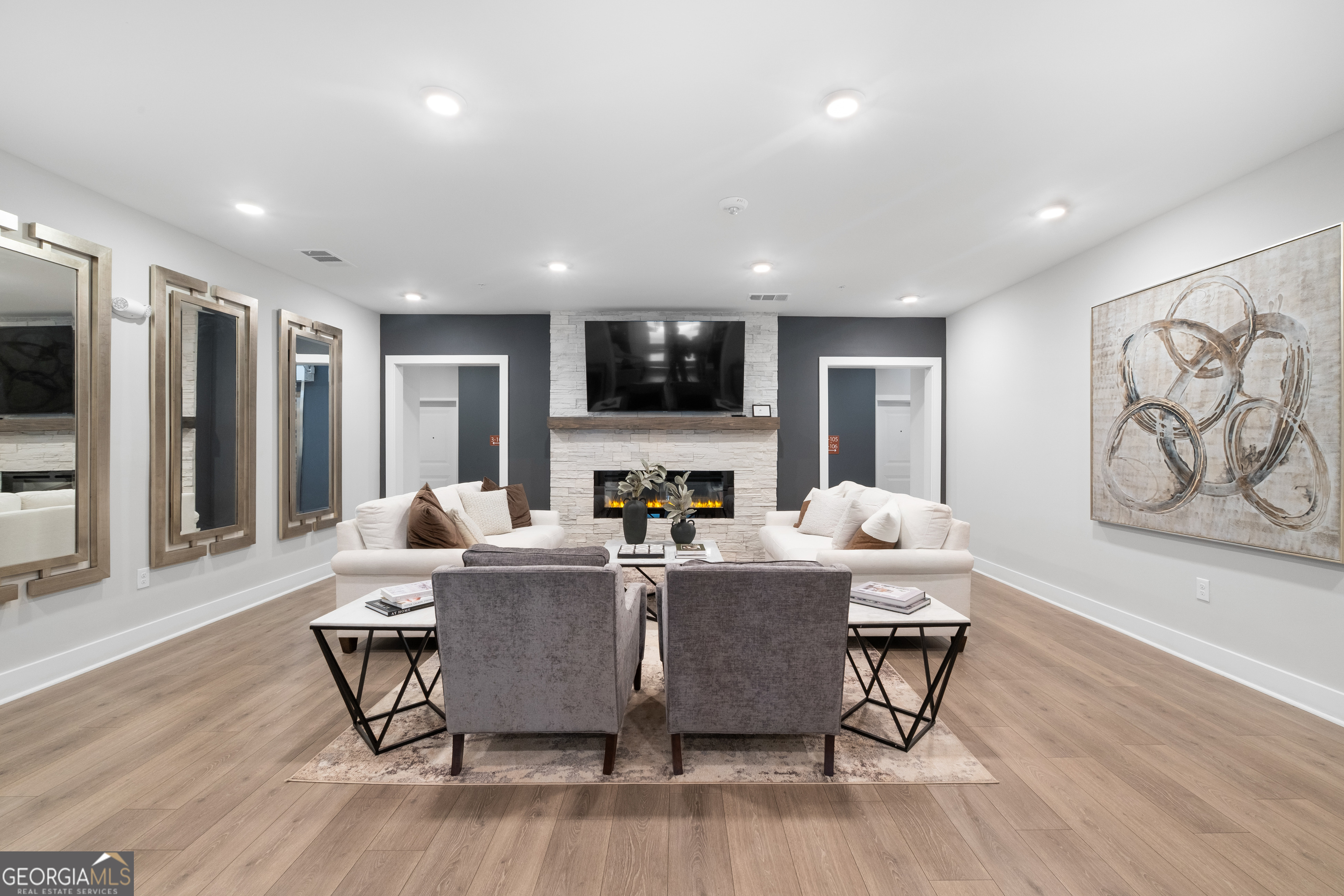 3321 Orwell WAY 3301