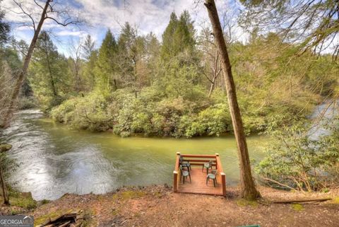 425 River Bend CT Ellijay GA 30540