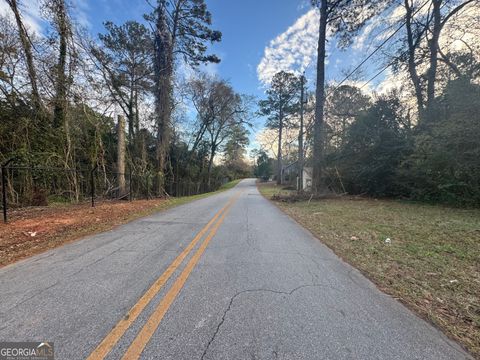 Photo of 153157 Wolverine St, Milledgeville, GA 31061 (MLS # 10657407)