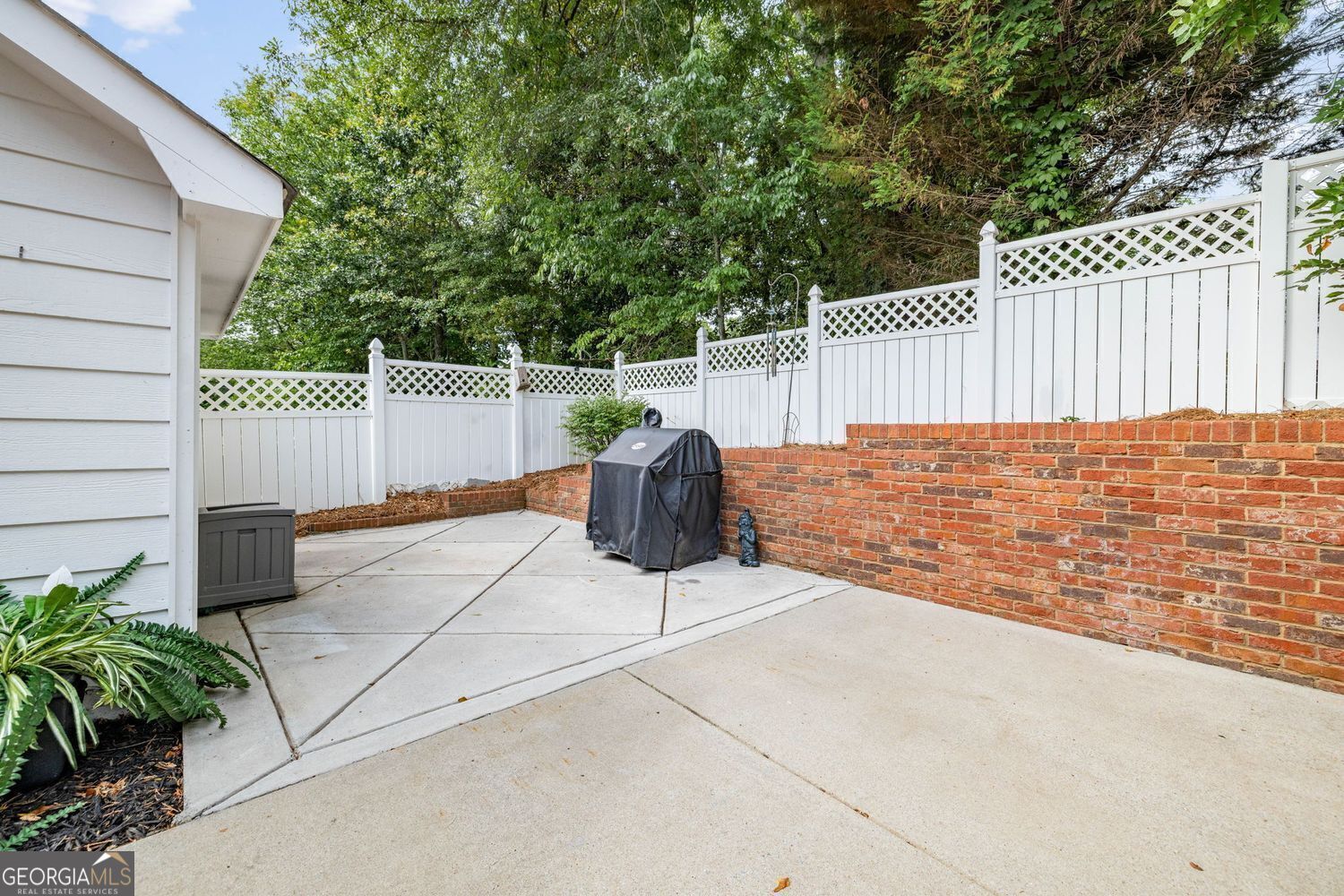 Gainesville, Georgia 30501, United States, 3 Bedrooms Bedrooms, ,2 BathroomsBathrooms,Residential,Active,155215