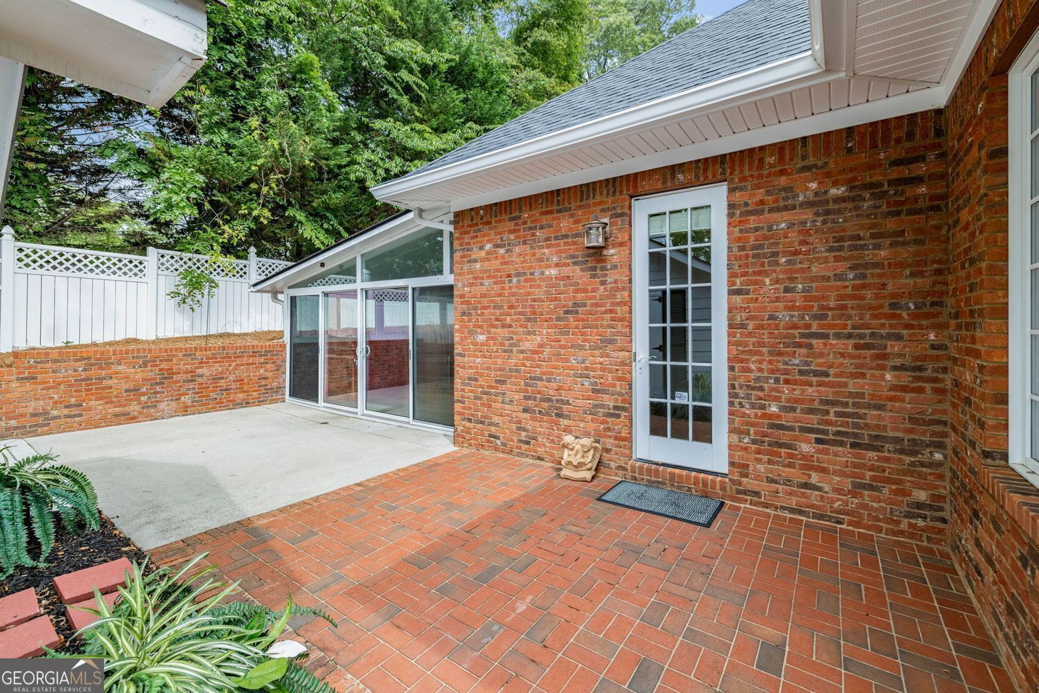 Gainesville, Georgia 30501, United States, 3 Bedrooms Bedrooms, ,2 BathroomsBathrooms,Residential,Active,155215