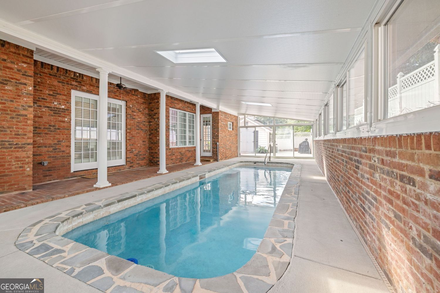 Gainesville, Georgia 30501, United States, 3 Bedrooms Bedrooms, ,2 BathroomsBathrooms,Residential,Active,155215