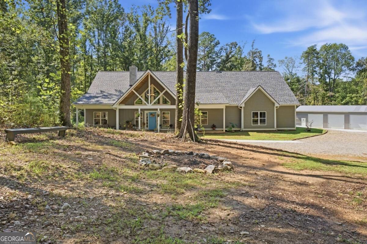 1608 Thompson LN