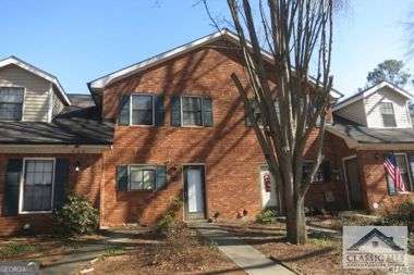 434 Huntington RD 3