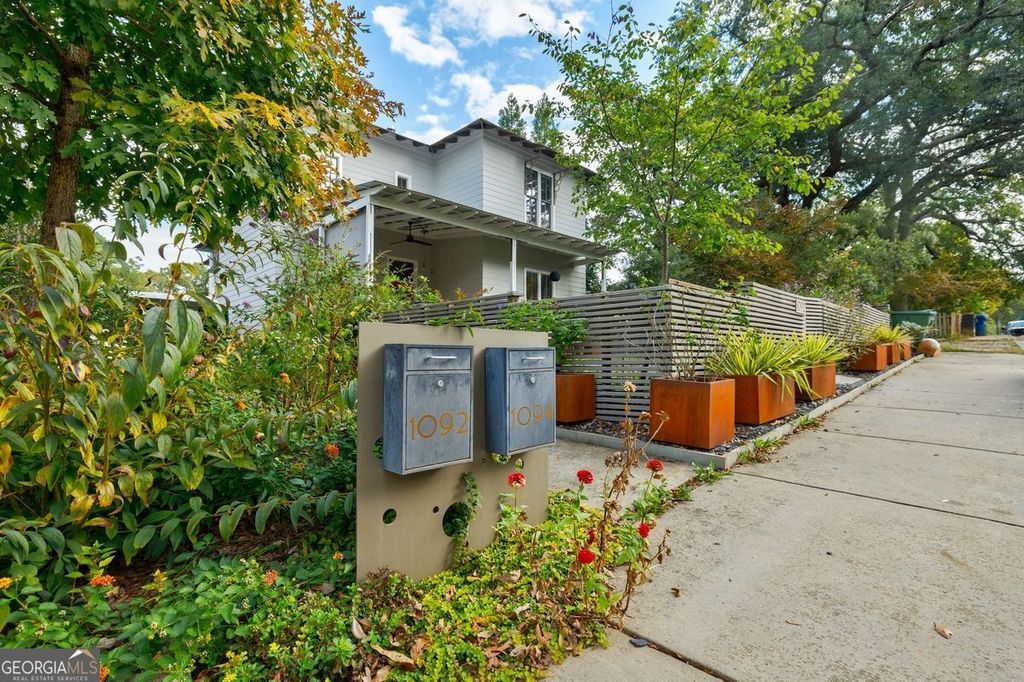 Photo of 1092 Kirkwood Avenue SE, Atlanta, GA 30316 (MLS # 10673984)