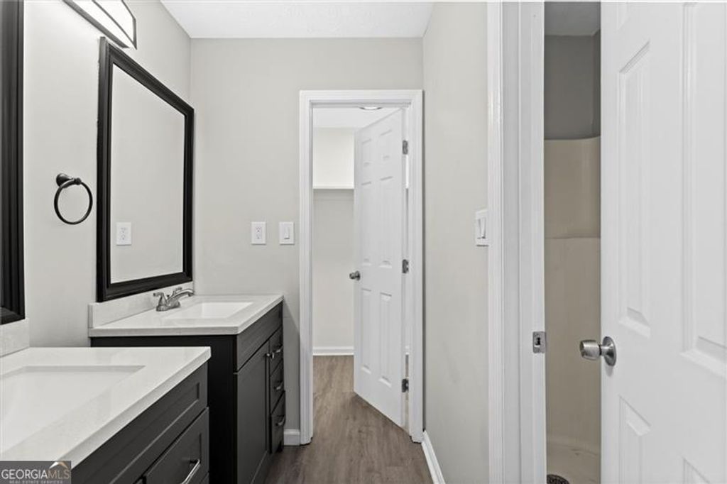 Photo of 658 Hunt Station Dr, Lawrenceville, GA 30044 (MLS # 10654355)