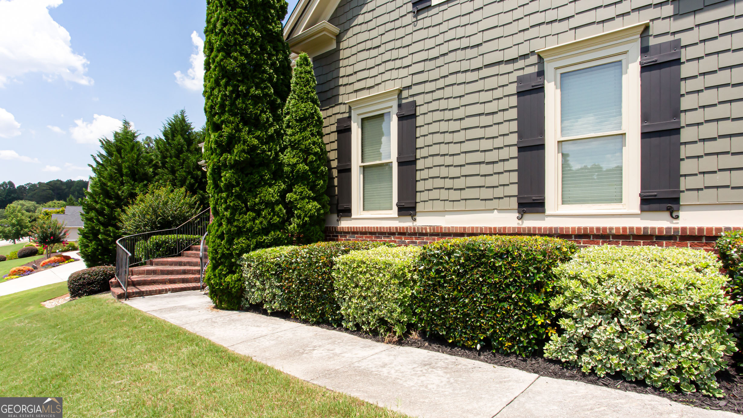 240 Chandler WALK