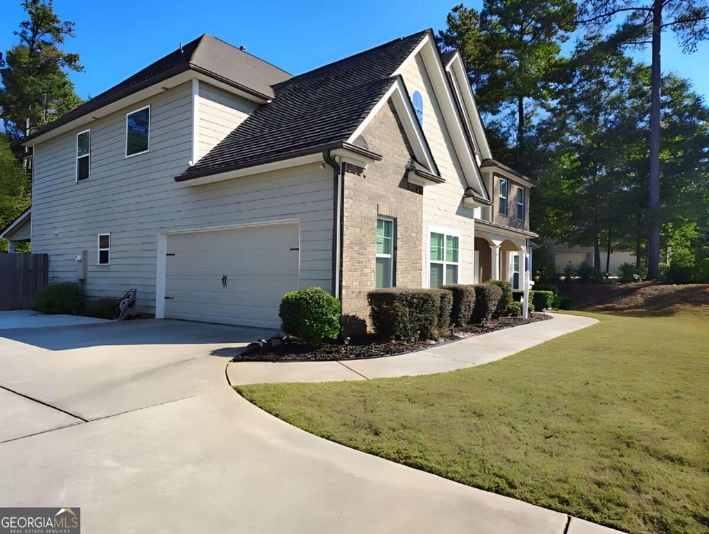Photo of 85 Brooks Landing Drive, Newnan, GA 30263 (MLS # 10877788)