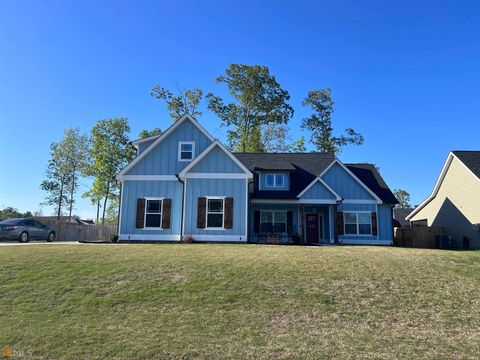 Photo of 23 Oakview Drive, Rome, GA 30165 (MLS # 20115301)