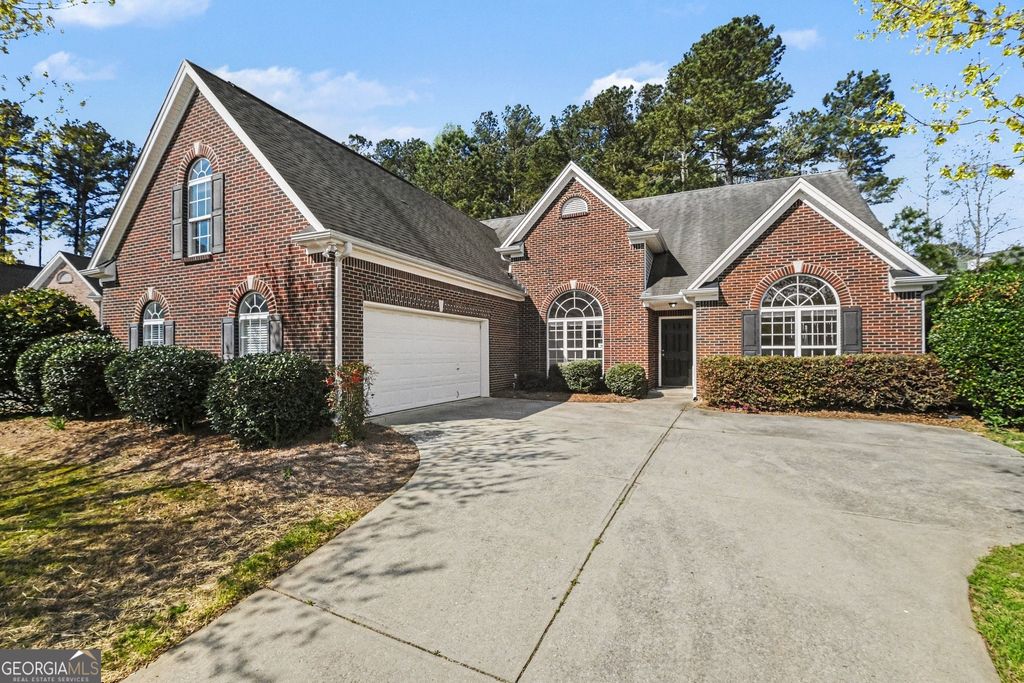 Photo of 4104 Roslindale Lane, Buford, GA 30519 (MLS # 10717401)