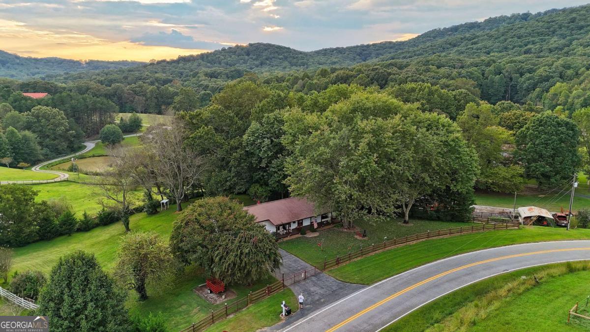 575 Turner RD