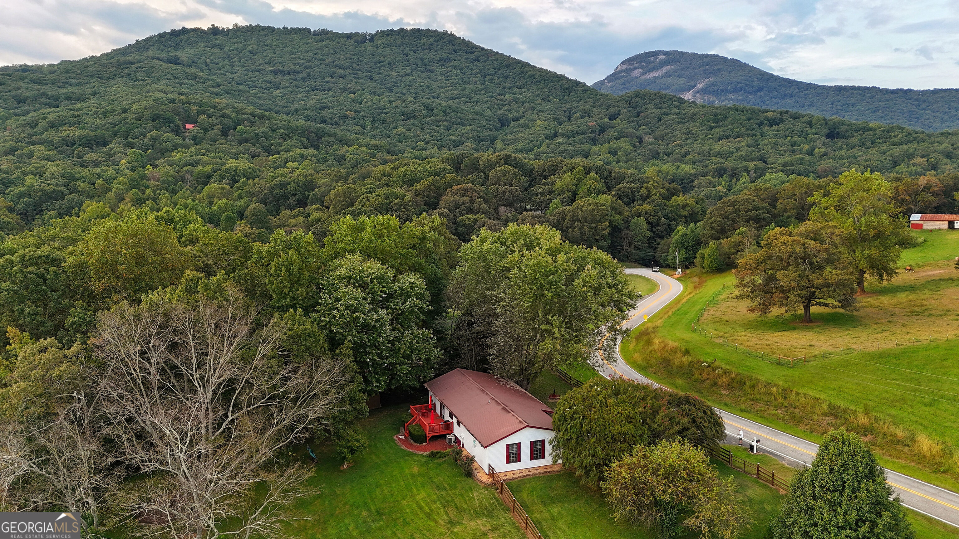 575 Turner RD